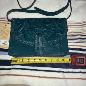 Blue Coral Patricia Nash Leather Crossbody bag